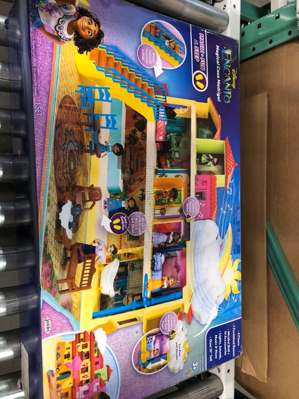 Photo 4 of [USED] Disney Encanto Magical Madrigal House Playset