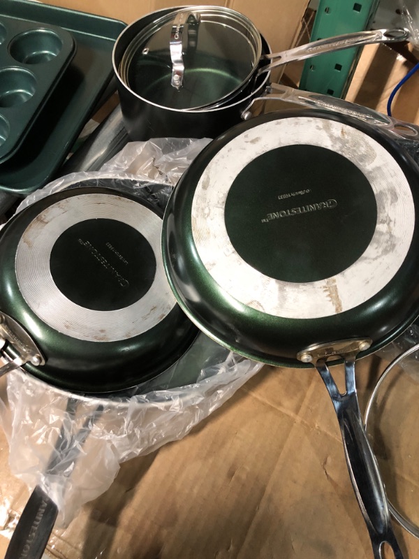 Photo 3 of *USED* GRANITESTONE Emerald Green 18-Piece Aluminum Ultra-Durable Triple Layer Non-Stick Cookware and Bakeware Set