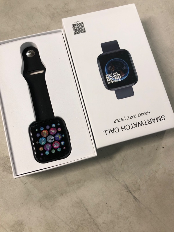 Photo 1 of feifuns Smart Watch (Black)