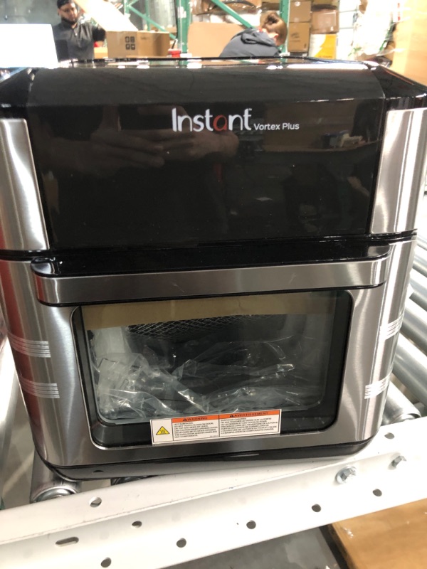 Photo 3 of *see notes* Instant Vortex Plus 10qt 7-in-1 Air Fryer Toaster Oven Combo - Black