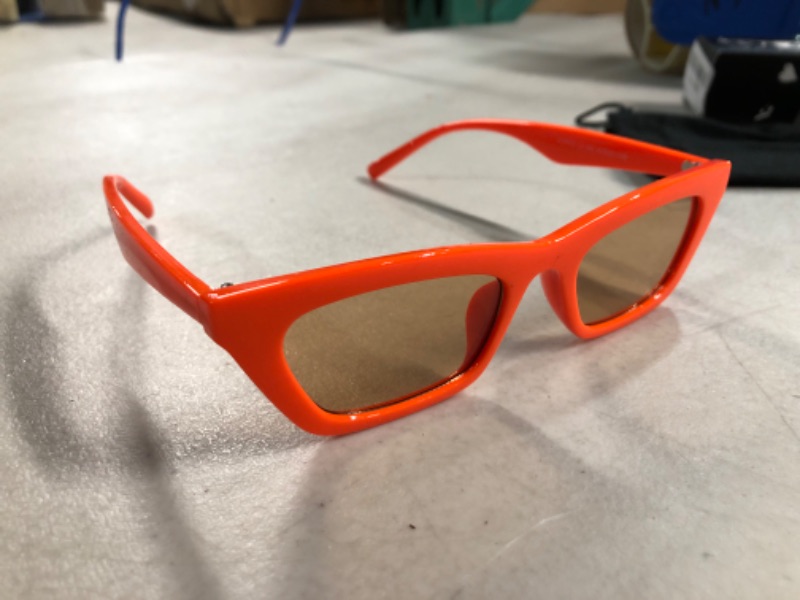 Photo 2 of Vanlinker skinny orange glasses