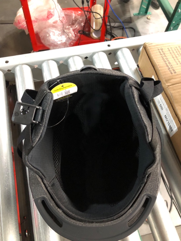 Photo 1 of *NEW* Oakley Snow-Helmets MOD1 Blackout Large