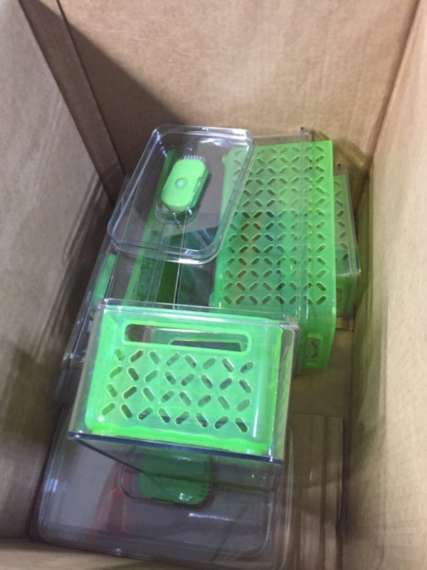 Photo 1 of Amazon Basics Set of 5 Produce Food Saving Containers with Vented Lids, BPA Free Plastic - 1 X-Large (6.7 Qt), 1 Large (4.3Qt), 2 Medium (1.9 Qt), 1 Short Medium (2.6 Qt) 1 X-Large, 1 Large, 2 Medium, 2 Short Medium