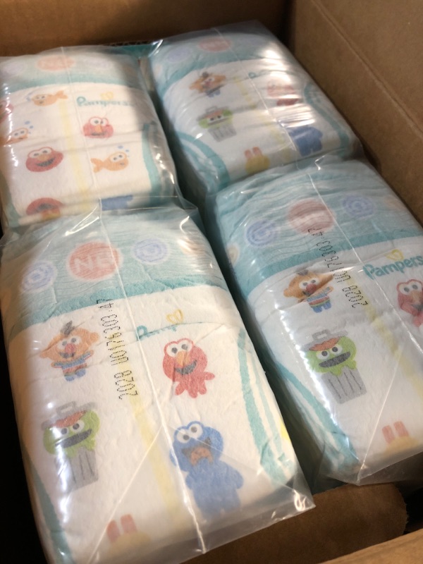 Photo 2 of Diapers Size Newborn/Size 0 (< 10 lb), 104 Count 