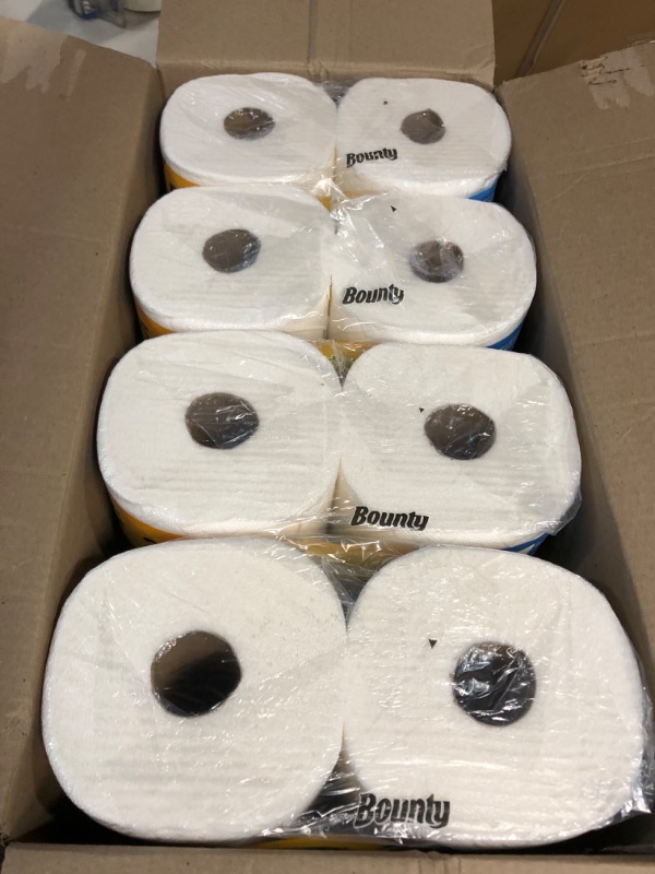 Photo 2 of Bounty Quick Size Paper Towels, White, 4 Packs Of 2 Family Rolls = 8 Family Rolls