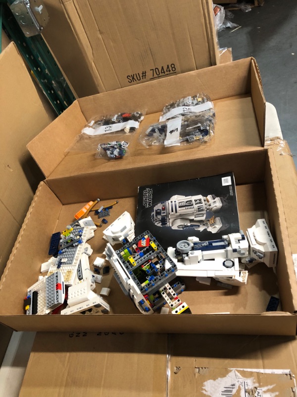 Photo 1 of *USED* LEGO Star Wars R2-D2 75308 Collectible Building Toy 14.88x22.91x4.06 in