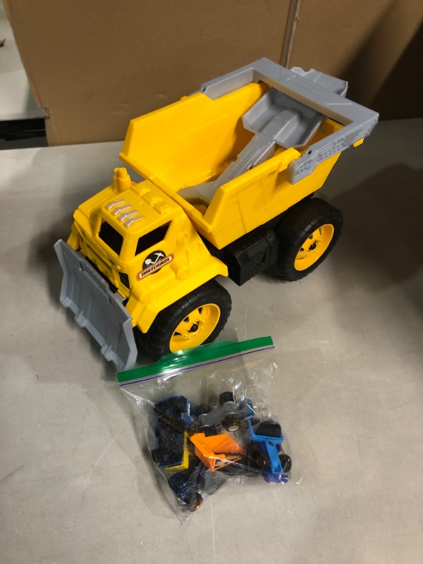 Photo 2 of ?Matchbox Cars, Large-Scale Construction Sand Truck with 5 1:64 Scale Die-Cast Construction Vehicles, Outdoor Toy ?? DUMP TRUCK