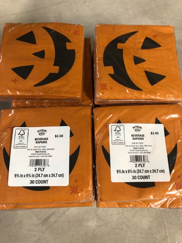 Photo 1 of 16 Packs Beverage Napkins Halloween Pumpkin 