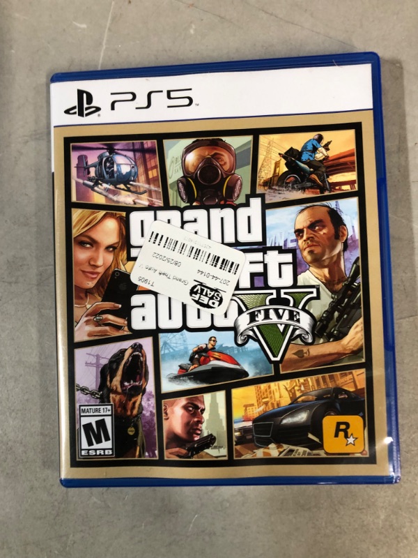 Photo 5 of **used** Grand Theft Auto V - PlayStation 5 PlayStation 5 Standard