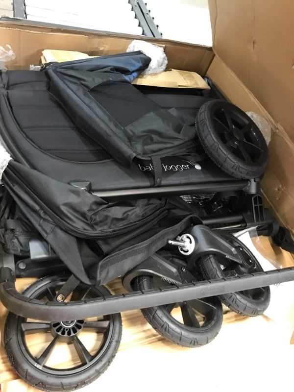 Photo 6 of Baby Jogger City Mini GT2 All-Terrain Double Stroller, Jet , 40.7x29.25x42.25 Inch (Pack of 1) City Mini GT2 Double Stroller Jet 40.7x29.25x42.25 Inch