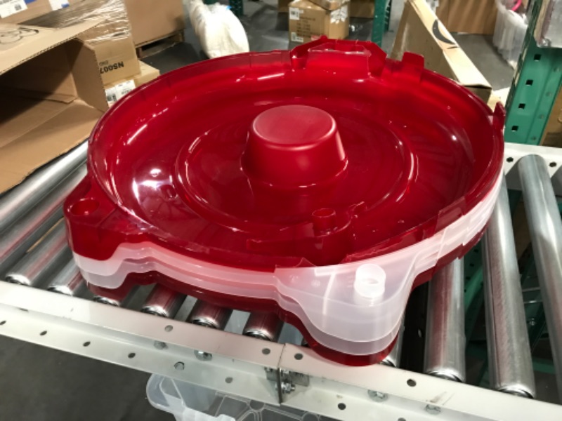 Photo 1 of *damaged* IRIS USA 24" Wreath Storage Container With Latches and Handle, 2 Pack clear/red
