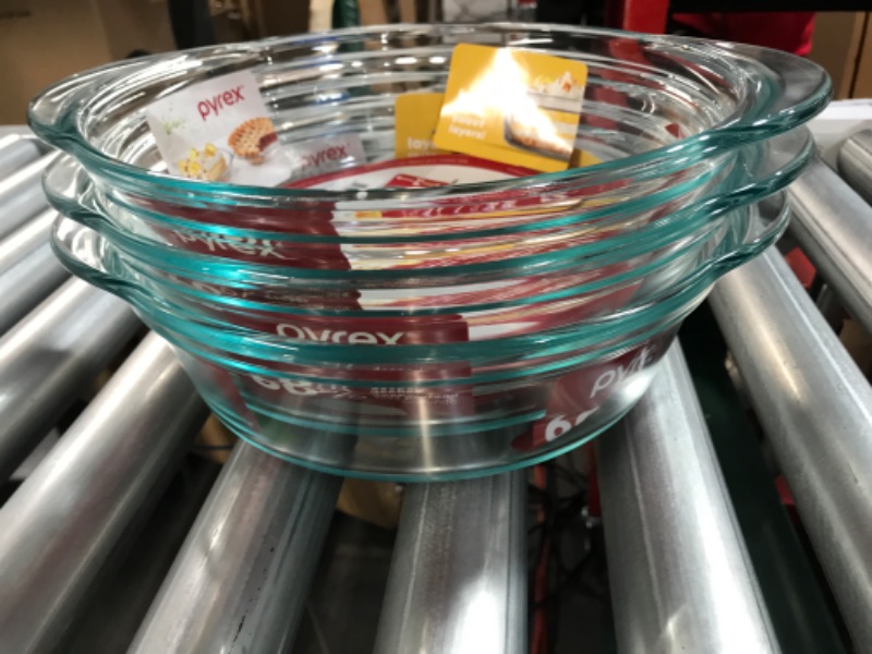 Photo 3 of *NEW* 3 Pyrex Deep 9.5" Round Baking Dish, One Size , Clear