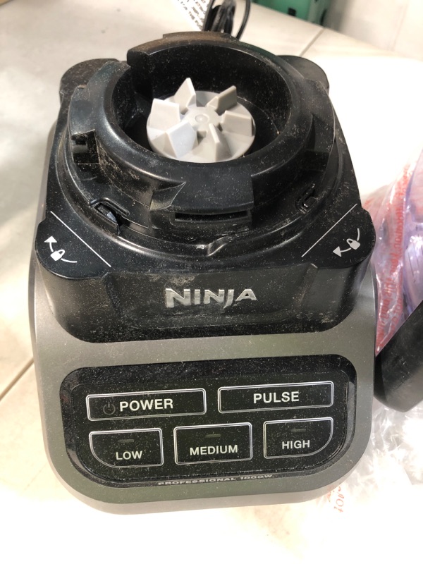 Photo 3 of Ninja BL610 Professional 72 Oz Countertop Blender with 1000-Watt Base, Black, 9.5 in L x 7.5 in W x 17 in H