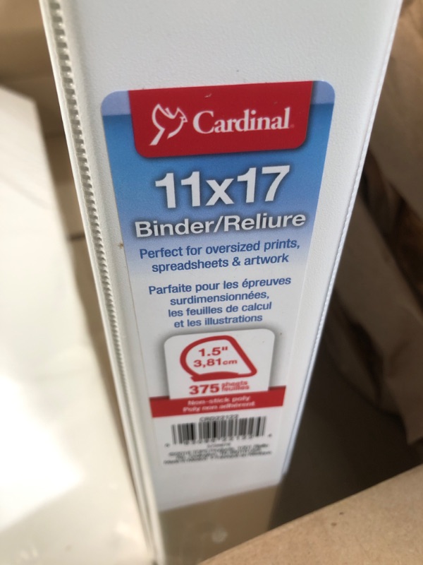 Photo 3 of (2)Cardinal 11-Inch x 17-Inch ClearVue Slant-D Ring Binder, 1.5-Inch, White (22122) 