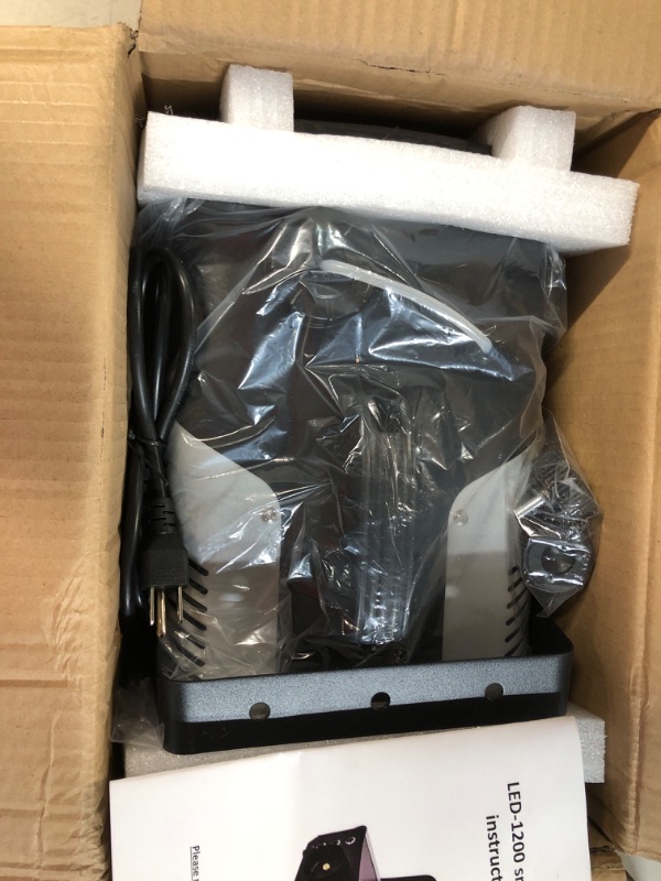 Photo 1 of **NEW**HOLDLAMP Fog Machine, 1200W and 6000CFM white