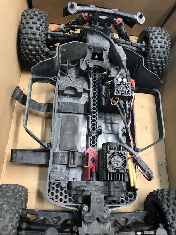 Photo 8 of ARRMA 1/10 SENTON 4X4 V3 3S BLX Brushless Short Course Truck RTR (Transmitter and Receiver Included, Batteries and Charger Required ), Blue, ARA4303V3T1***FOR PARTS***