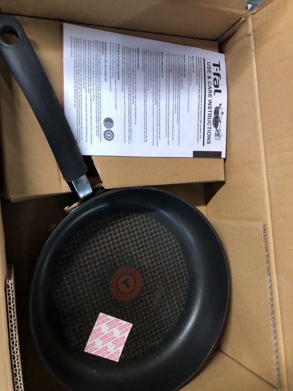 Photo 3 of -USED-T-fal Nonstick Dishwasher Safe Cookware Lid Fry Pan, 10-Inch, Black 10-Inch Hard Anodized Nonstick