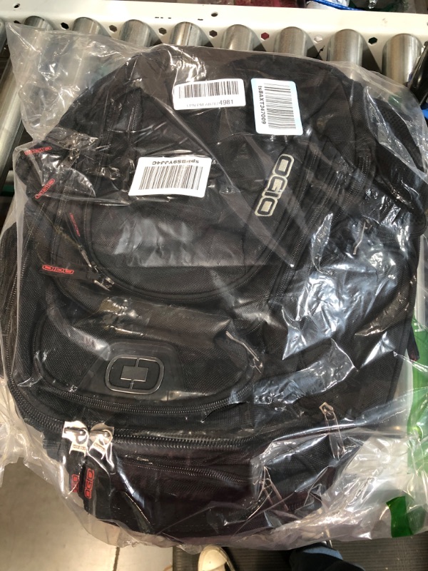 Photo 1 of -USED-OGIO Gambit 17 Day Pack, Large, Black Black Large
