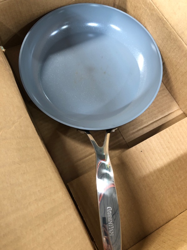 Photo 2 of -USED-GreenPan Valencia Pro Hard Anodized Healthy Ceramic Nonstick 11" Frying Pan Skillet, PFAS-Free, Induction, Dishwasher Safe, Oven Safe, Gray