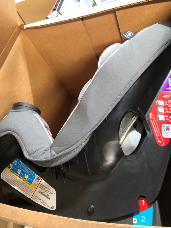 Photo 3 of -USED-Safety 1st Grow and Go All-in-One Convertible Car Seat, Rear-facing 5-40 pounds, Forward-facing 22-65 pounds