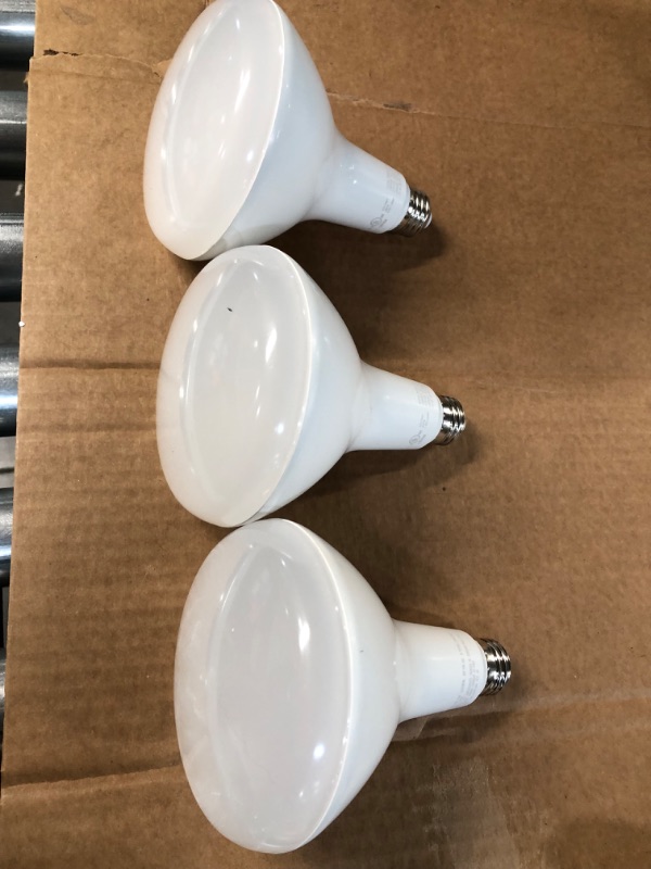 Photo 9 of **Used** Sunco Lighting BR40 LED Light Bulbs, E26 Base, Recessed Can Light, UL & Energy Star 6 Pack 5000k Daylight