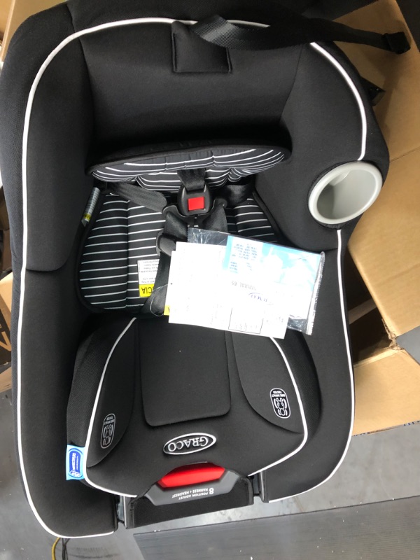 Photo 2 of Graco Admiral 65 Convertible Car Seat, Studio