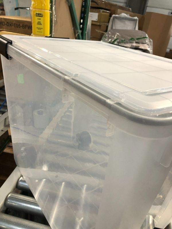 Photo 3 of **SEE NOTES** IRIS USA 103 Quart WEATHERPRO Plastic Storage Box with Durable Lid