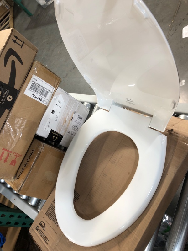 Photo 3 of **SEE NOTES** BEMIS 7800TDG 000 Commercial Heavy Duty Closed Front Toilet Seat with Cover that will Never Loosen & Reduce Call-backs, ELONGATED, Plastic, White 1 Pack Elongated White
