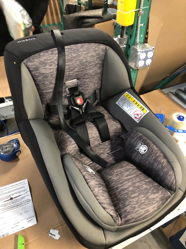 Photo 2 of Cosco Mighty Fit 65 DX Convertible Car Seat (Heather Onyx Gray)?17 x 22 x 23.5 inches
