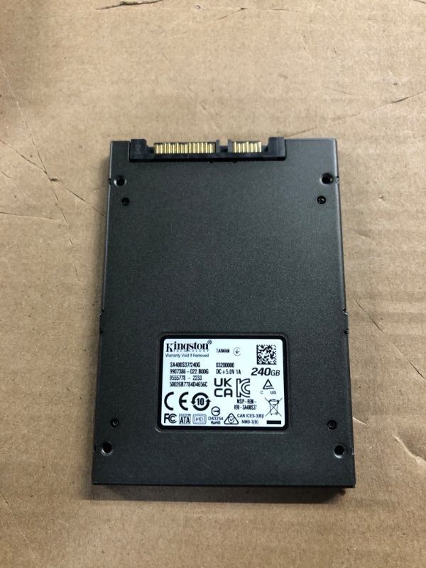 Photo 3 of Kingston 240GB A400 SATA 3 2.5" Internal SSD SA400S37/240G - 