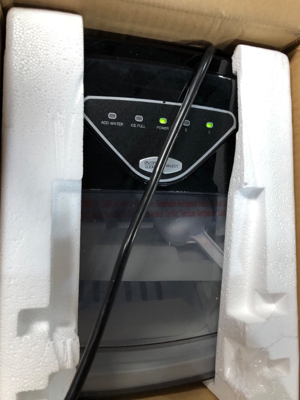 Photo 1 of **TURNS ON**
Silonn Ice Makers Countertop 9 Bullet Ice Cubes, White, Large 10 Cup, 1 Count