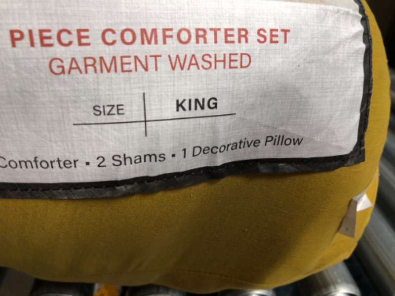 Photo 2 of [USED] Modern Threads - Comforter Set - Gold King