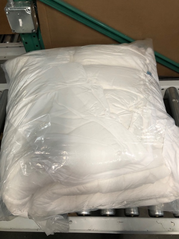 Photo 4 of [USED] LUCID Mattress Cover 52" x 74