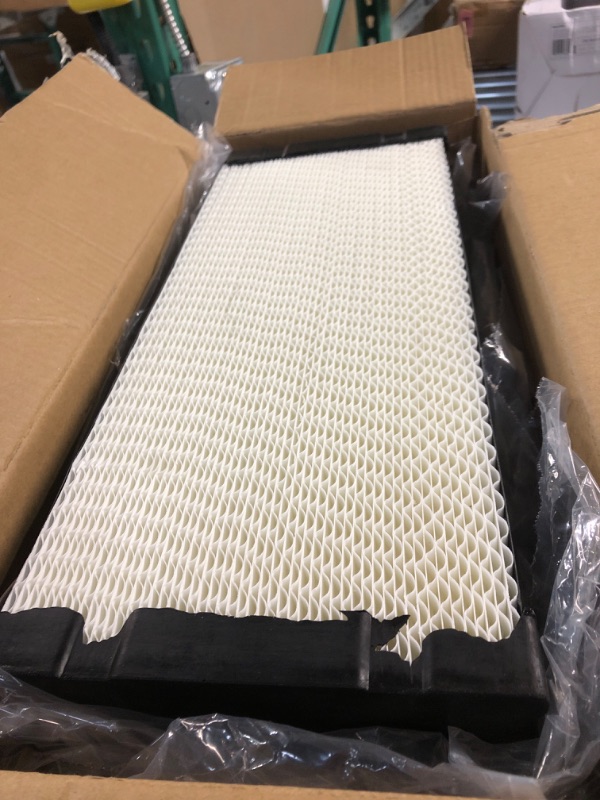 Photo 2 of Engine Air Filter Compatible with Kenworth T680 T880, Peterbilt 567 579 Replaces Paccar P621725, Luber-Finer LAF6725, Baldwin PA32000, Donaldson P637453