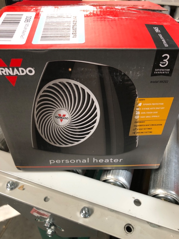 Photo 2 of **USED** Vornado VH202 Personal Space Heater, Black