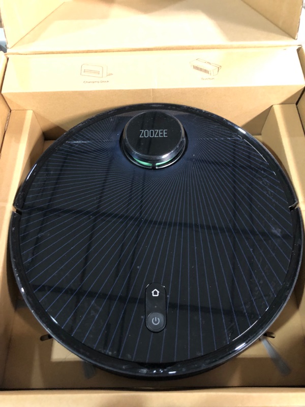 Photo 2 of *used * zoozee Z70 Robot Vacuum and Mop