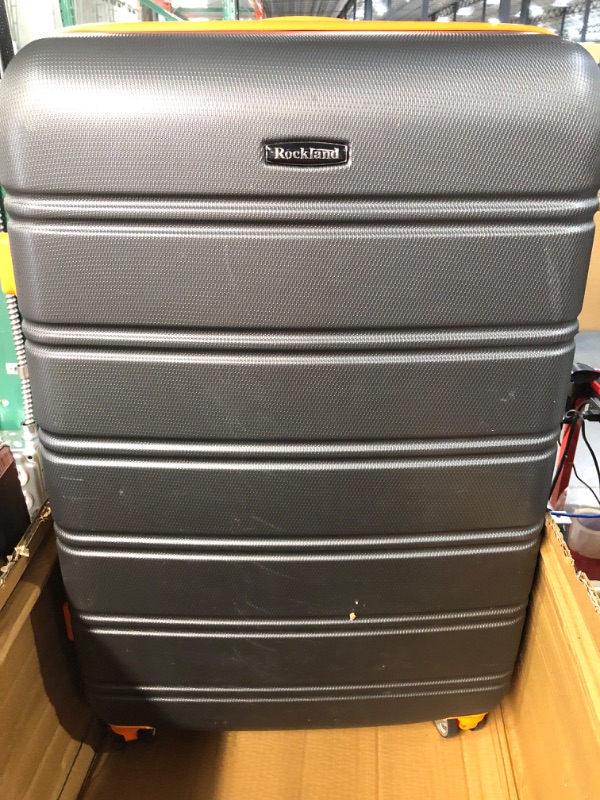 Photo 3 of **USED** ZIPPER NEEDS TO BE FIXED** (BIG LUGGAGE) SEE PICTURES** Rockland Melbourne Hardside Expandable Spinner Wheel Luggage, 