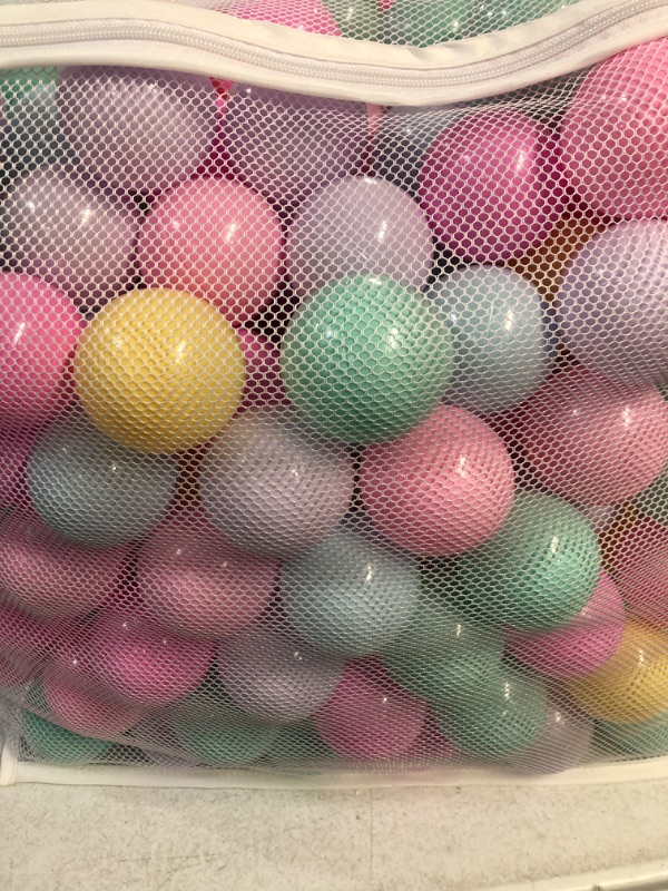 Photo 2 of Amazon Basics Plastic Ball Pit Balls with Storage Bag, Pack of 400 6 Pastel Colors 