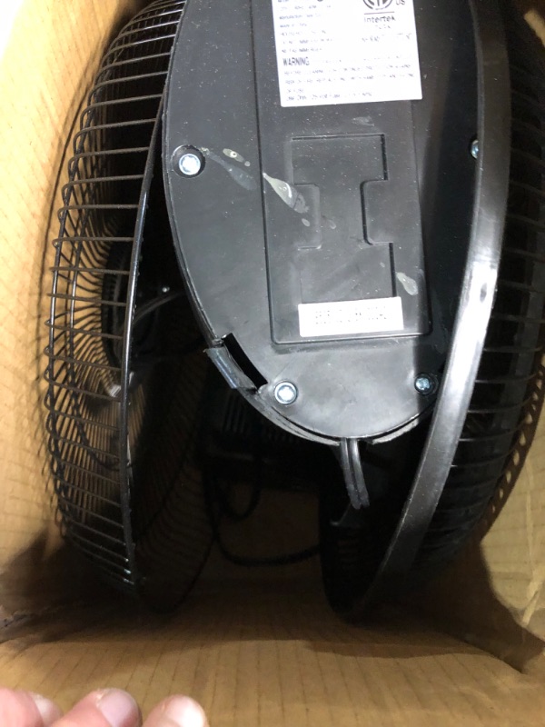 Photo 2 of *PARTS ONLY*
Comfort Zone CZ121BK 12” 3-Speed Oscillating Table Fan with Adjustable Tilt, Convenient Push 