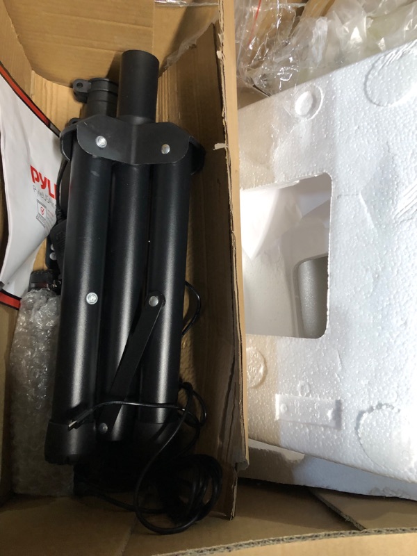 Photo 3 of PARTS ONLY/ SEE NOTES******
Portable Bluetooth PA Speaker System - 400W w/Microphone
