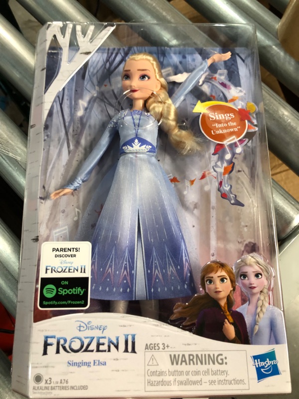 Photo 2 of Disney Frozen 2 Elsa Singing Doll