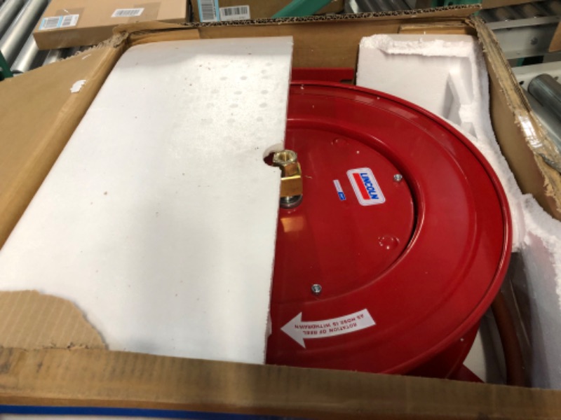 Photo 2 of Lincoln 83753 Value Series Air and Water 50 Foot x 3/8 Inch Retractable Hose Reel