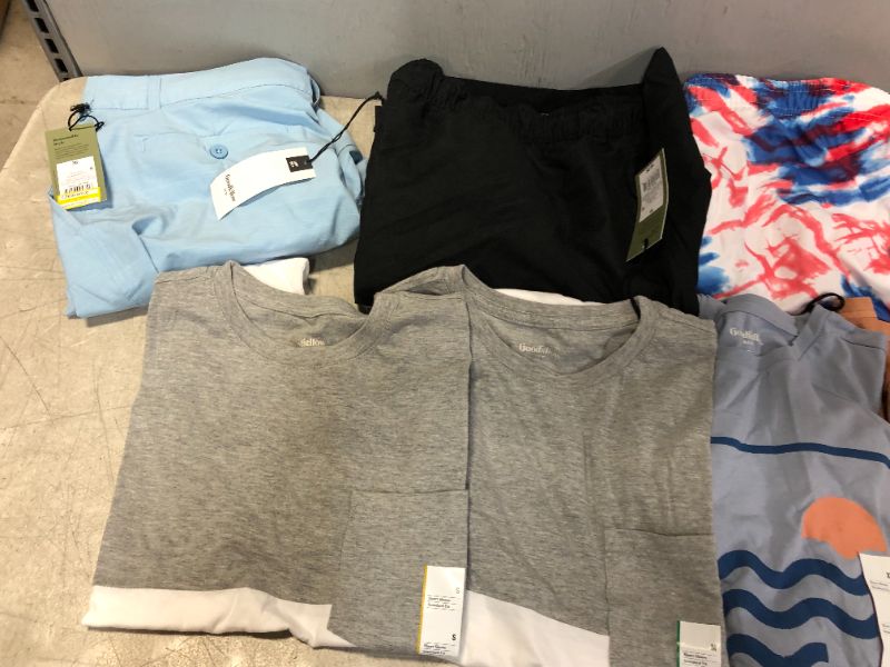 Photo 2 of BOX LOT---- MENA SHORTS AND SHIRTS VARIETY SIZES 