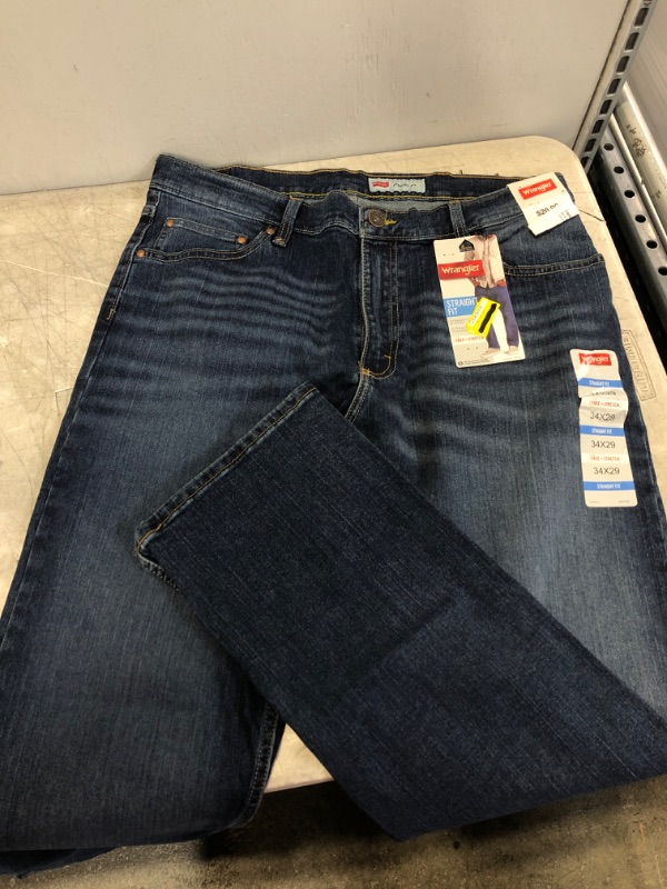 Photo 2 of Wrangler Men's Straight Fit Jeans   34X29