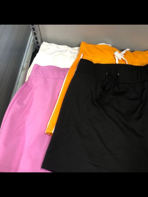 Photo 1 of ASSORTED WOMEN SKIRTS STYLES MAY VARY (4PCS) SZ S