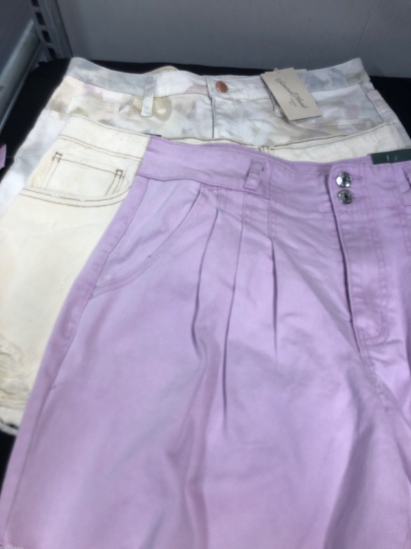 Photo 1 of ASSORTED WOMEN SHORTS STYLES MAY VARY (3PCS) SZ 10-12