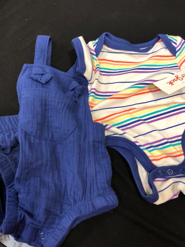 Photo 2 of Baby Boys' 2pc Gauze Navy Bubble Top & Bottom Set - Cat & Jack™ Navy Blue Sz NB