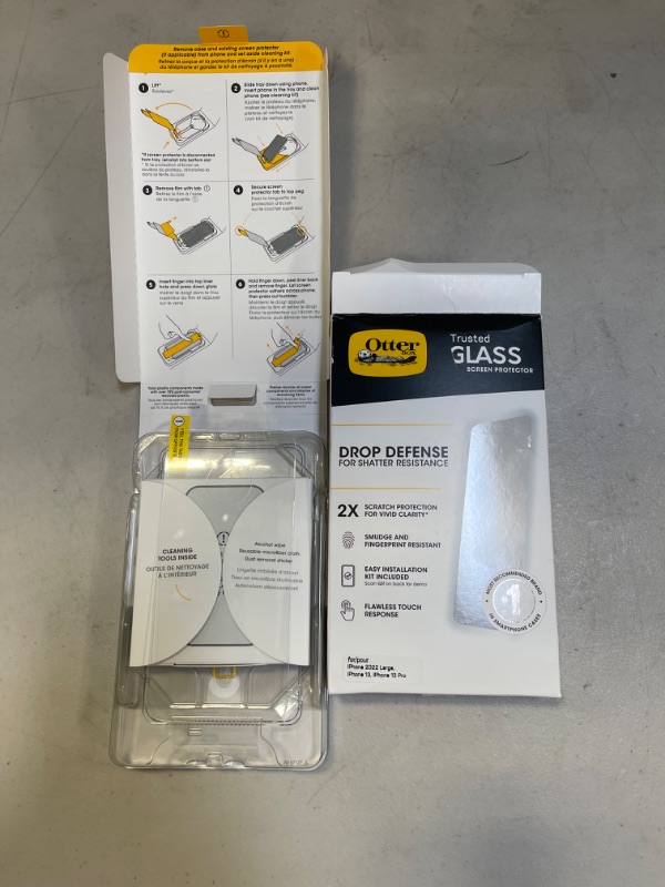 Photo 1 of OtterBox Apple iPhone 14/iPhone 13 Screen Protector - Trusted Glass
