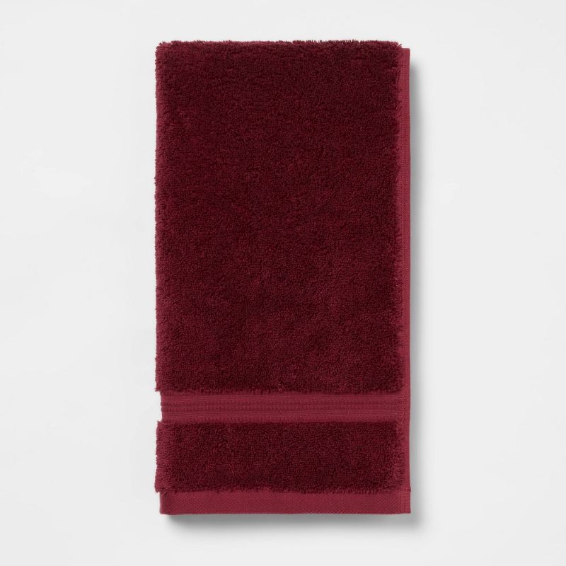 Photo 1 of 4CT Antimicrobial - Total Fresh
Size: Hand Towel
Color: maroon
