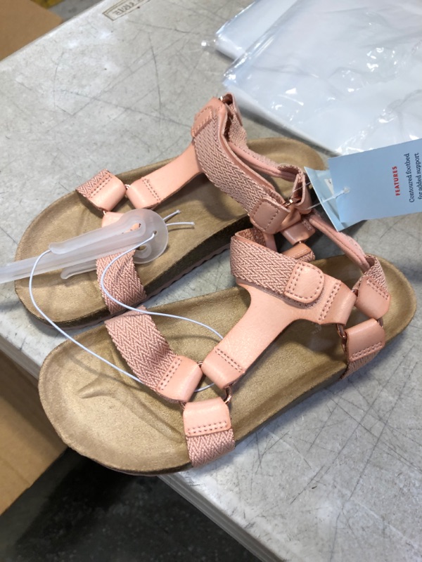 Photo 2 of Girls' Val Footbed Sandals - Cat & Jack Blush
Size: 13
